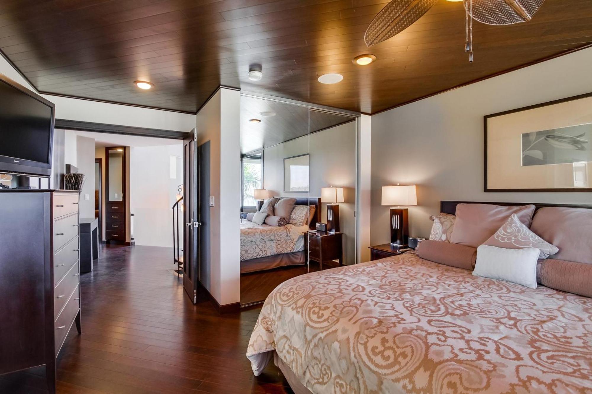 B5171 On The Bay - 6 Bedroom *